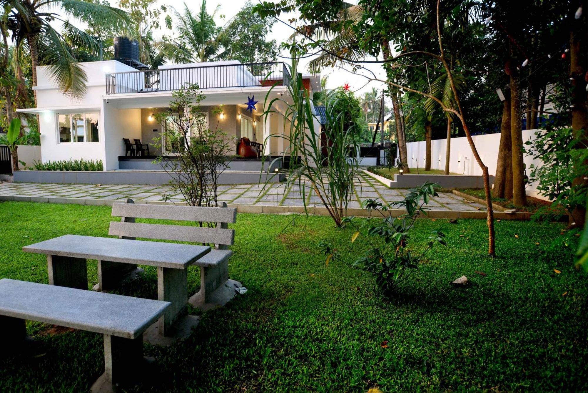 Serene Retreat Kochi ภายนอก รูปภาพ
