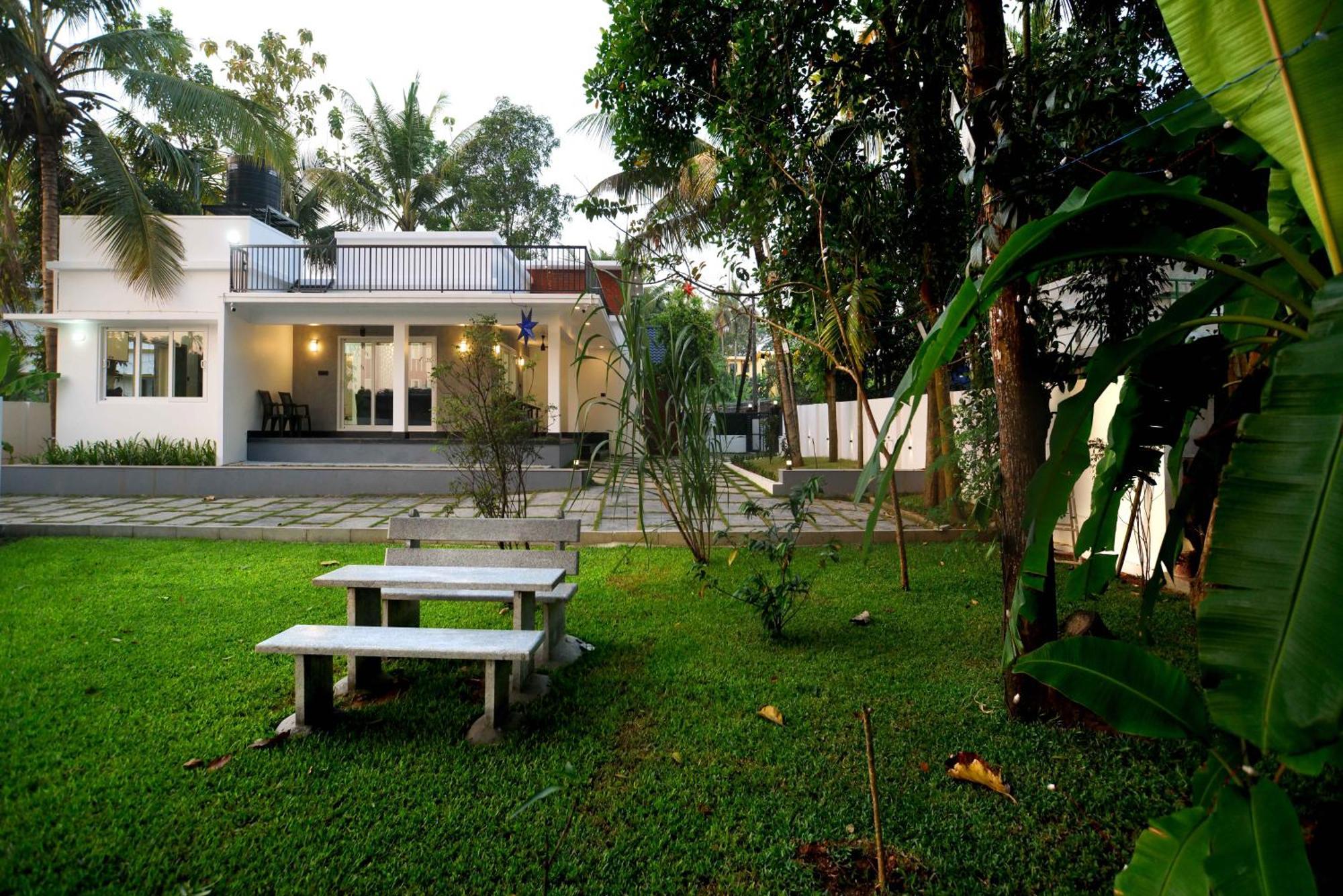 Serene Retreat Kochi ภายนอก รูปภาพ